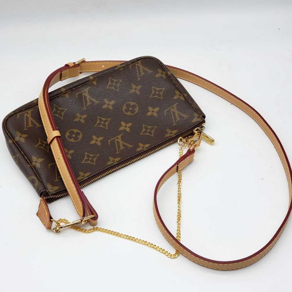 Louis Vuitton Pochette Accessoire leather handbag - image 6