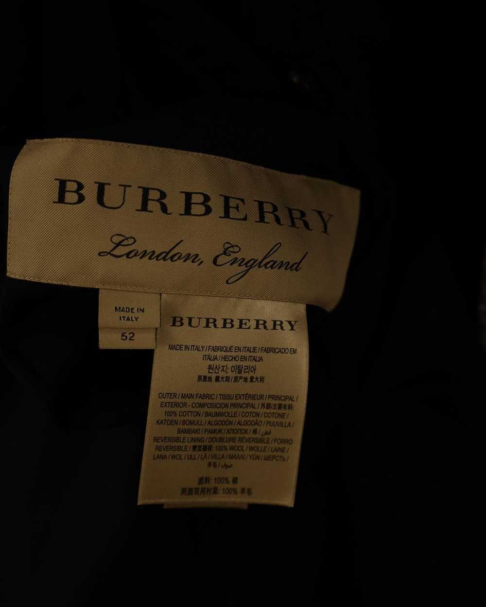 Burberry Reversible Tweed Delaney Trench Coat in … - image 9