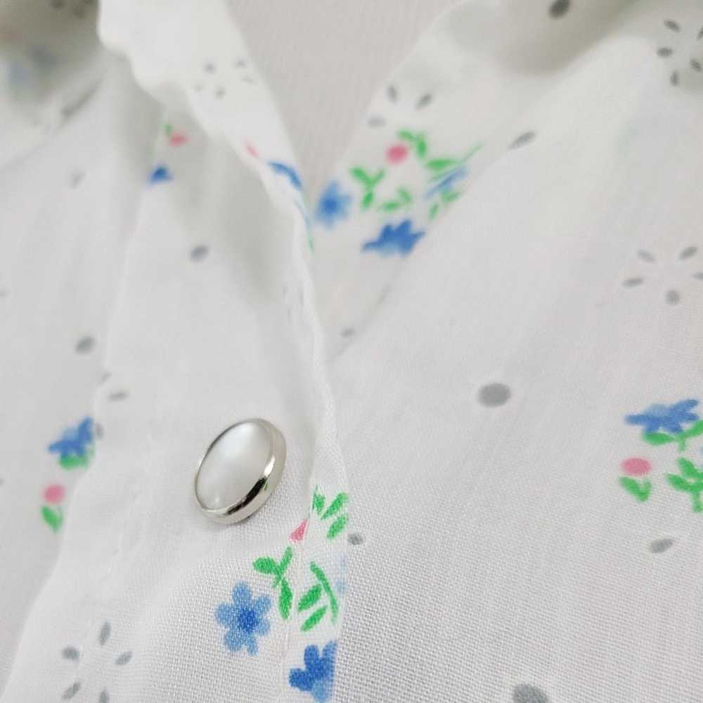Vintage Western shirt white ditsy floral size 38 - image 7