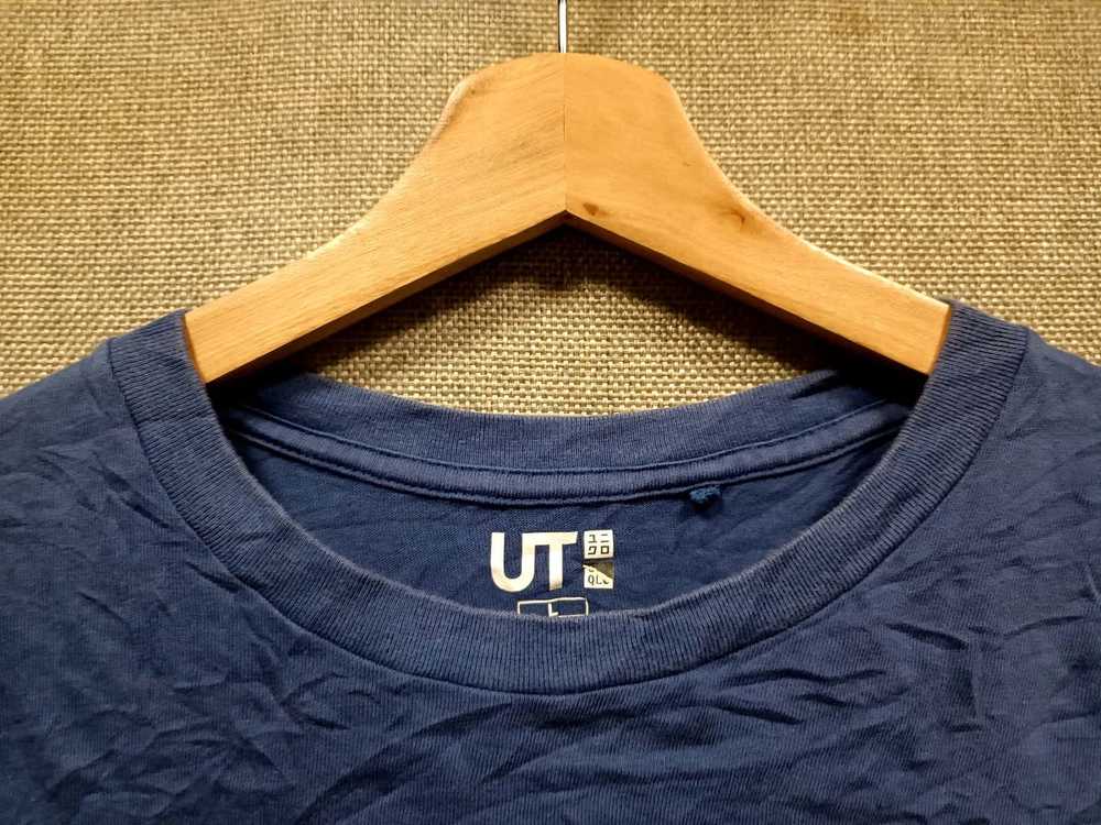 Japanese Brand × Kaws × Uniqlo t shirt Kaws X Uni… - image 3