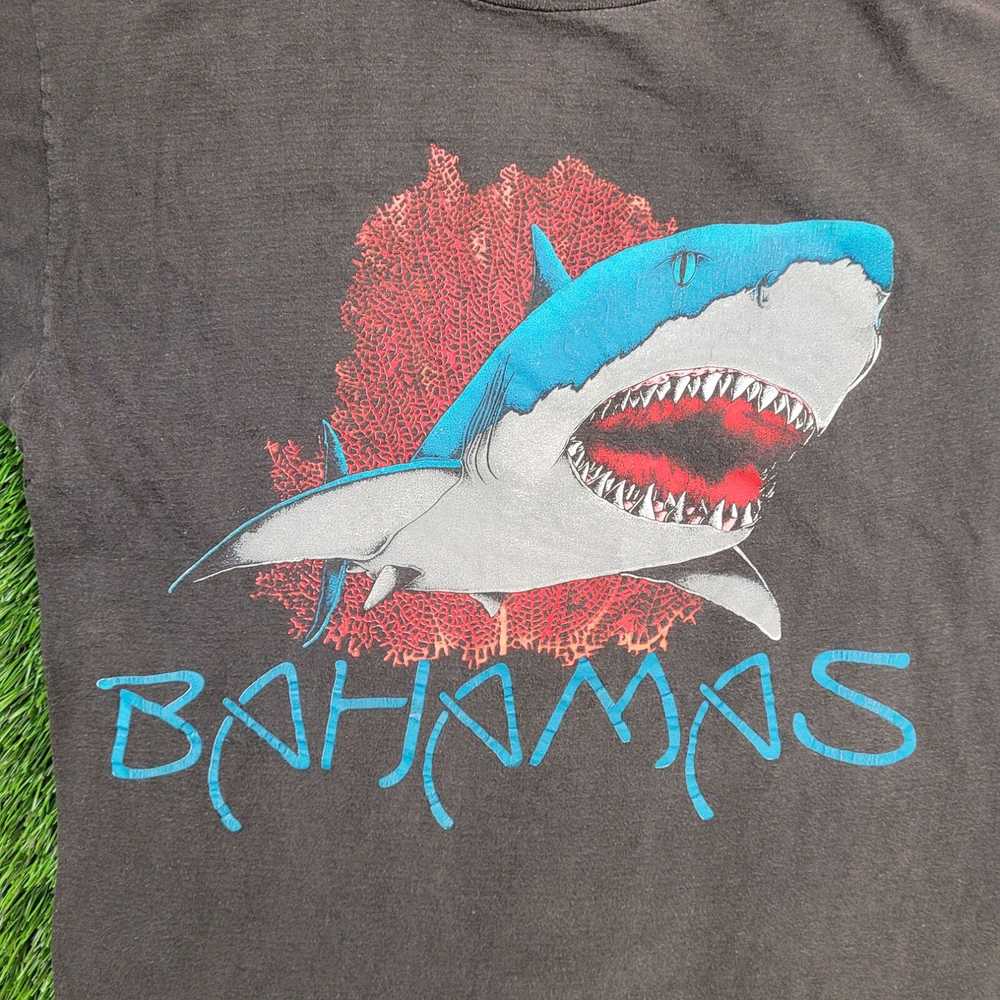 Vintage Vintage 90s Bahamas Shark Attack Shirt Wo… - image 3