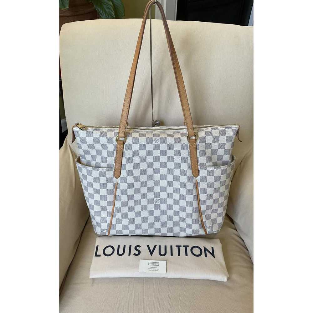Louis Vuitton Totally cloth handbag - image 3