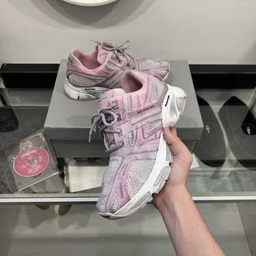 Balenciaga Balenciaga phantom pink sneaker - image 1