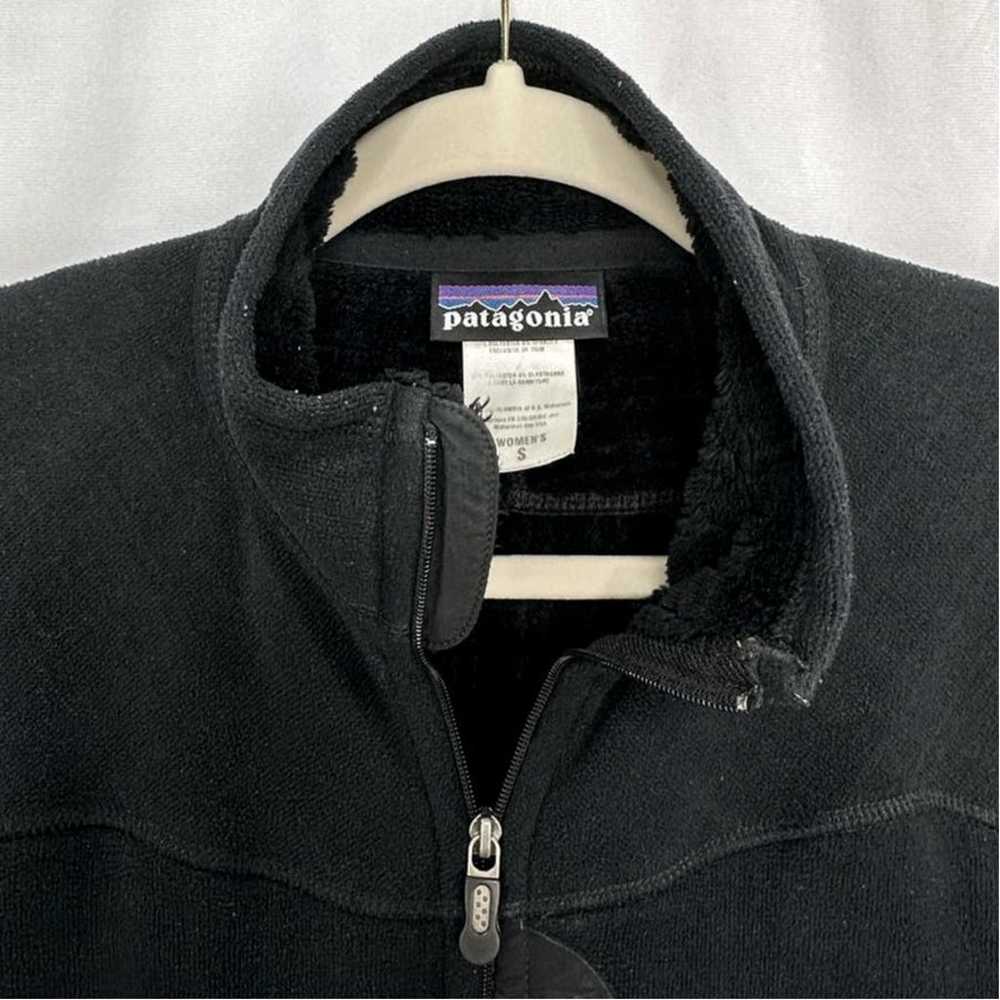 Patagonia Worn Wear Women's R3 Fleece Jacket in B… - image 6