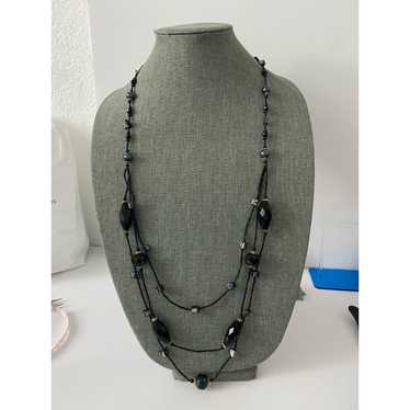 Generic Layered black bead and shell necklace