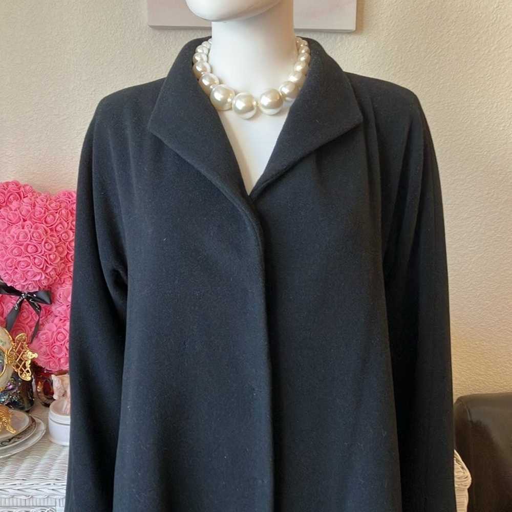 Eileen Fisher 100% wool long coat in black color … - image 2