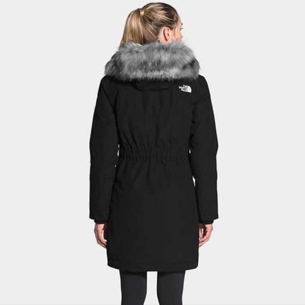The North Face Women's Arctic Parka - image 2