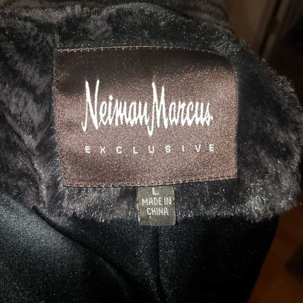 Neiman Marcus Exclusive Fur Coat Jacket - image 5