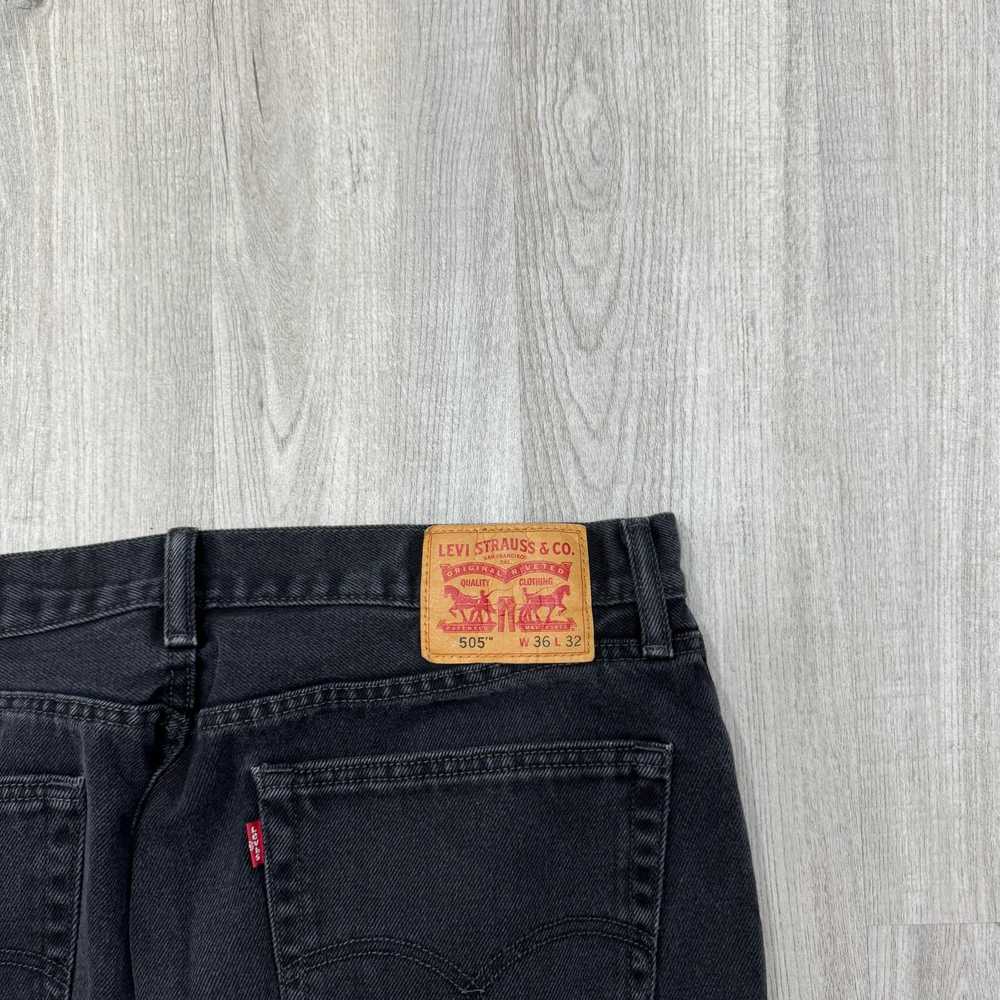 Levi's Levi's 505 REGULAR FIT ZIp Fly Denim Jeans… - image 5