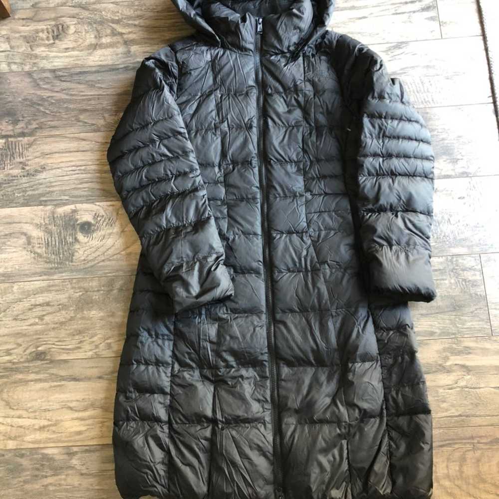 New The North Face Metropolis Parka size - image 1