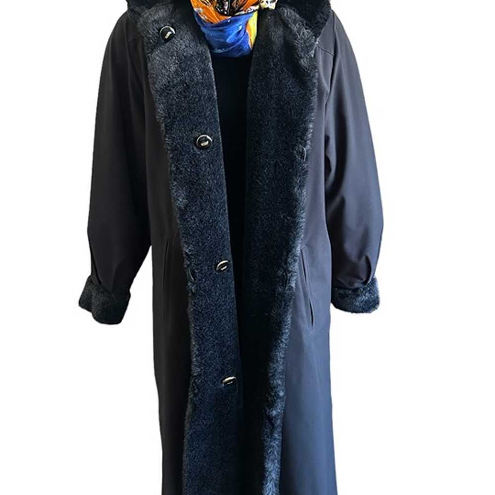 St John Reversible Faux Fur Trench Coat - image 5