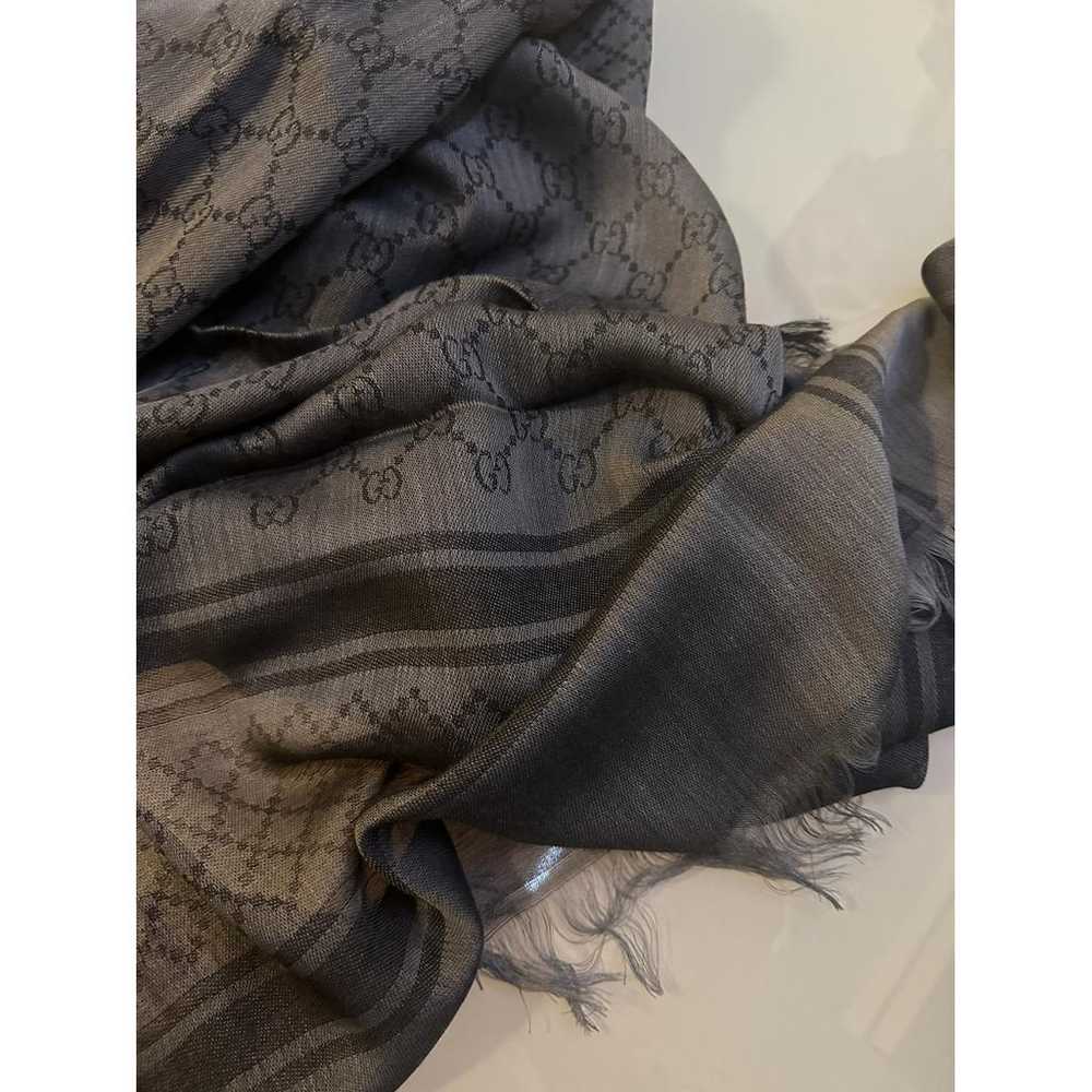 Gucci Wool stole - image 9