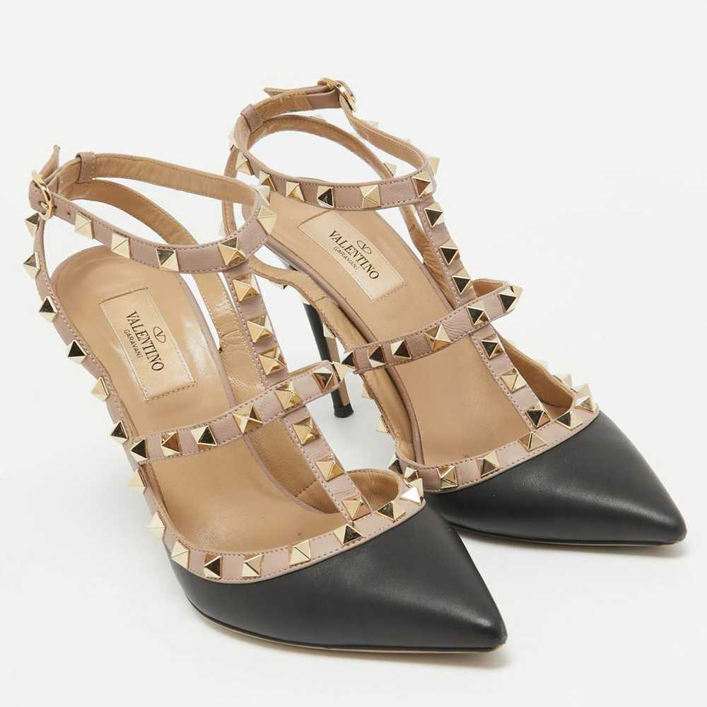 Valentino Garavani Leather heels - image 3