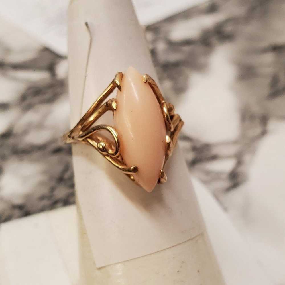 Vintage 14karat Gold pink corral ring, 5.5gr, sz7 - image 1