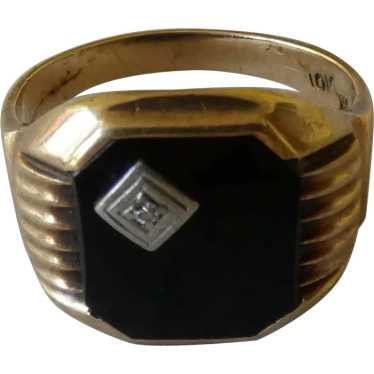 10k & Onyx ring with Diamond Chip