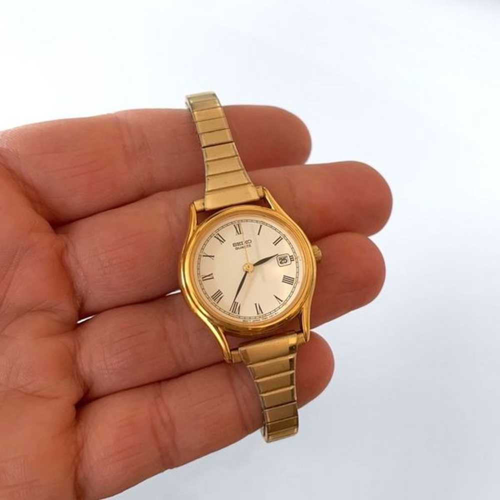 Vintage Seiko Gold Stretch Watch - image 2
