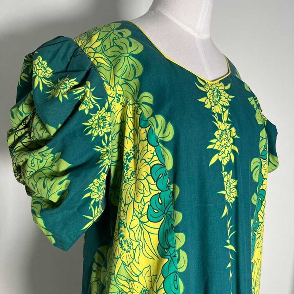 T&L MUUMUU FACTORY Vintage Hawaiian Dress M/L Gre… - image 9