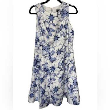 Liz Claiborne Blue and White Floral, Sleeveless, T