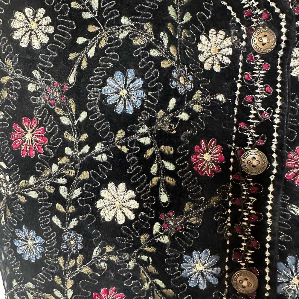 Vintage Tantrums Floral Embroidered Vest Size S - image 3