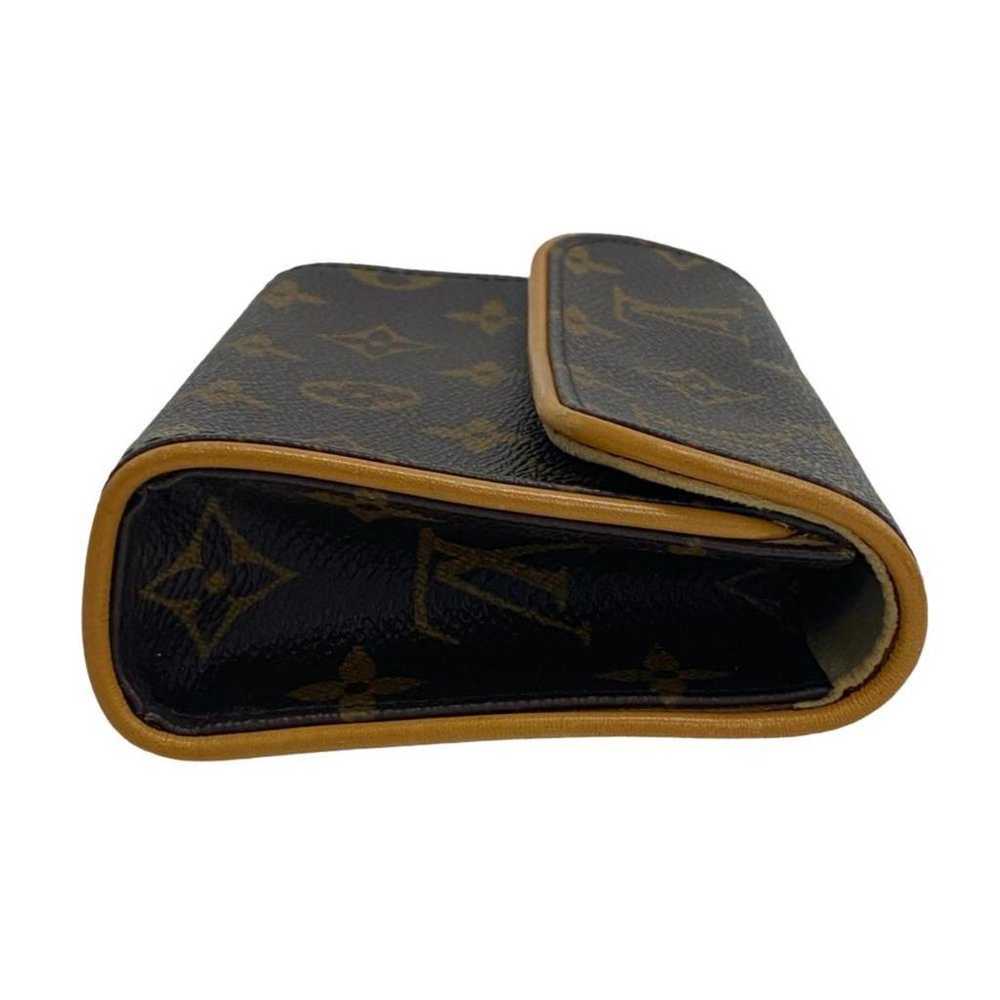 Louis Vuitton Florentine leather clutch bag - image 4