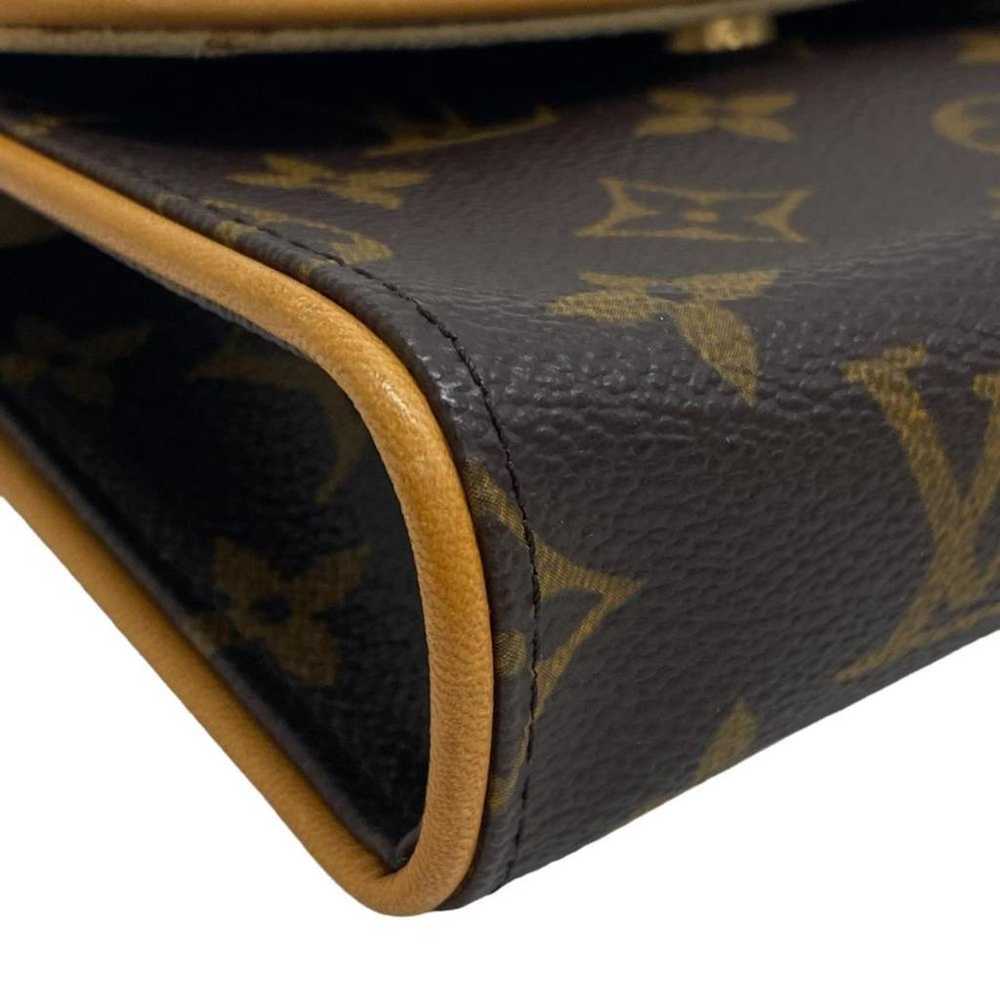 Louis Vuitton Florentine leather clutch bag - image 7
