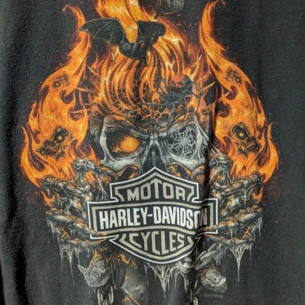 Vintage 2013 Harley Davidson Flames Skull Black L… - image 2