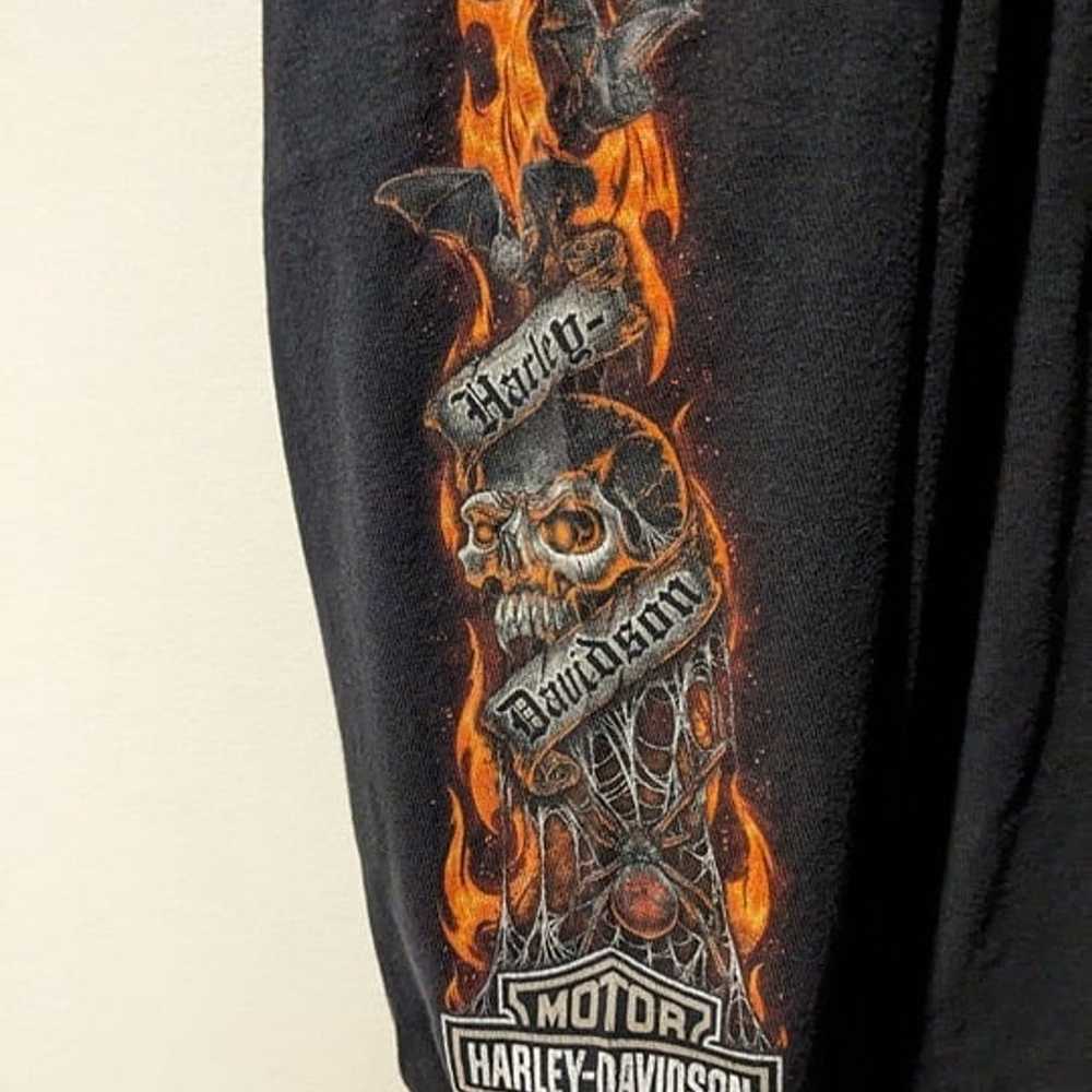 Vintage 2013 Harley Davidson Flames Skull Black L… - image 3
