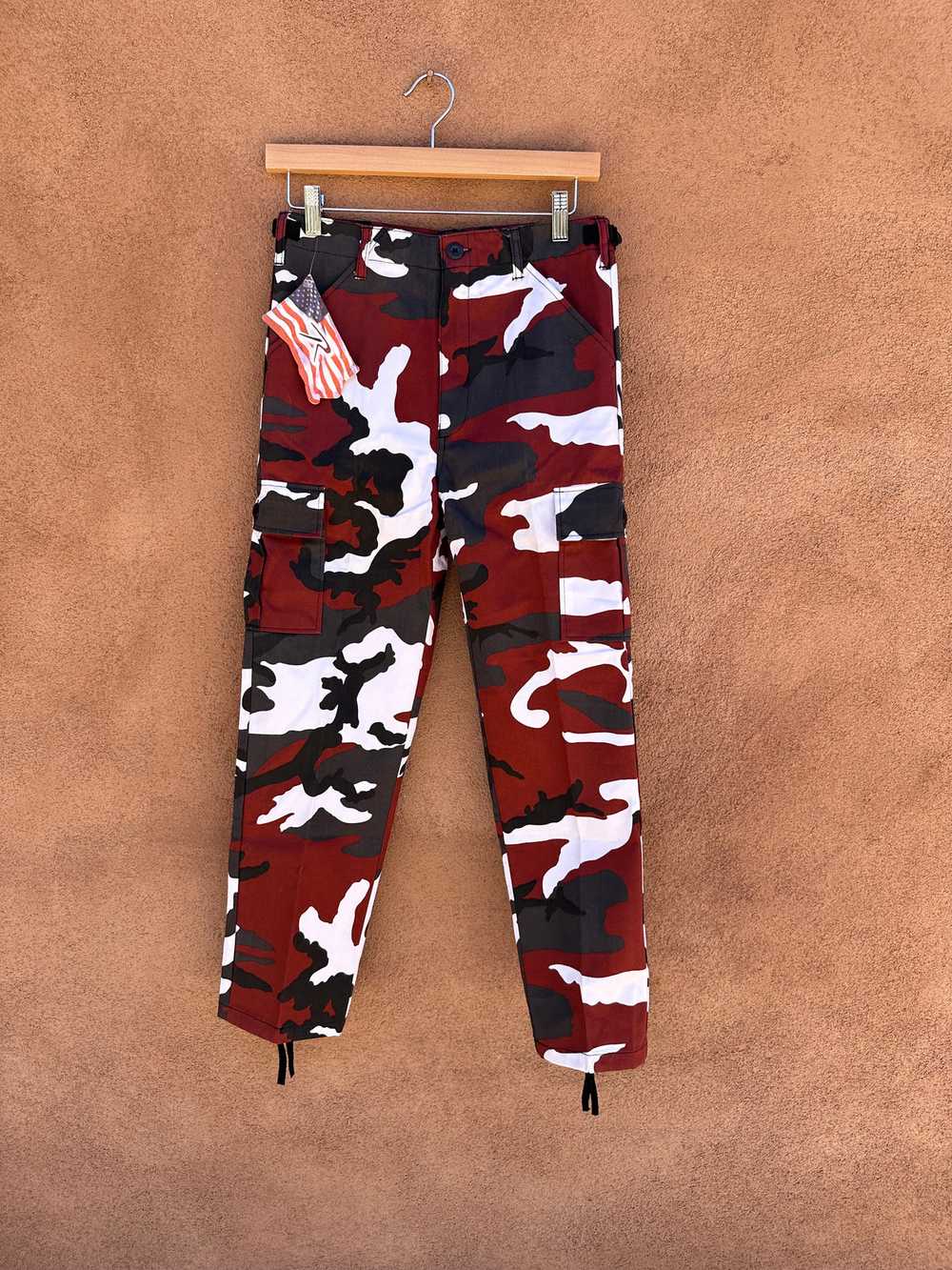 Red Camo Cargo Pants 25/29 x 26 - Deadstock - image 1