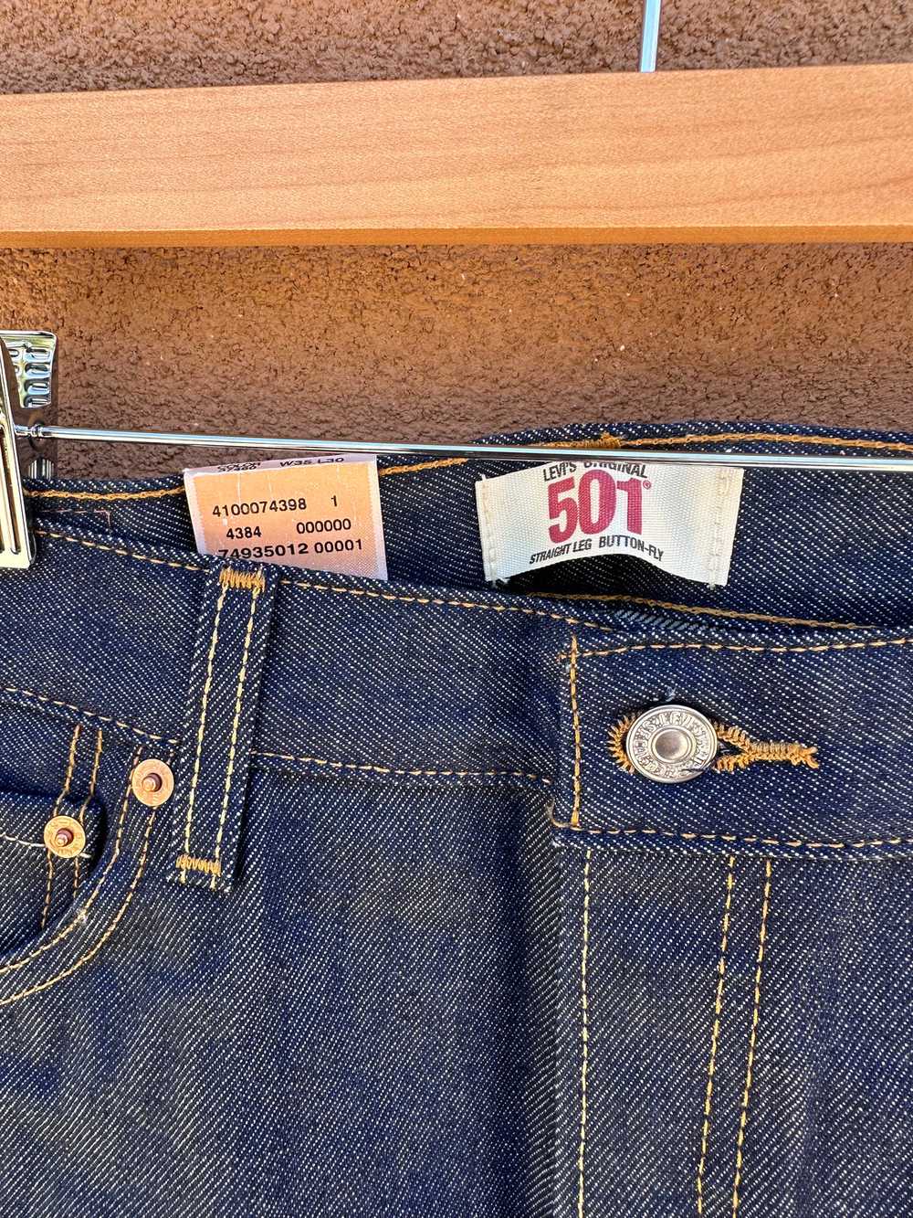 Levi's 501 90's Denim Jeans 35 x 30 - NWT - image 4