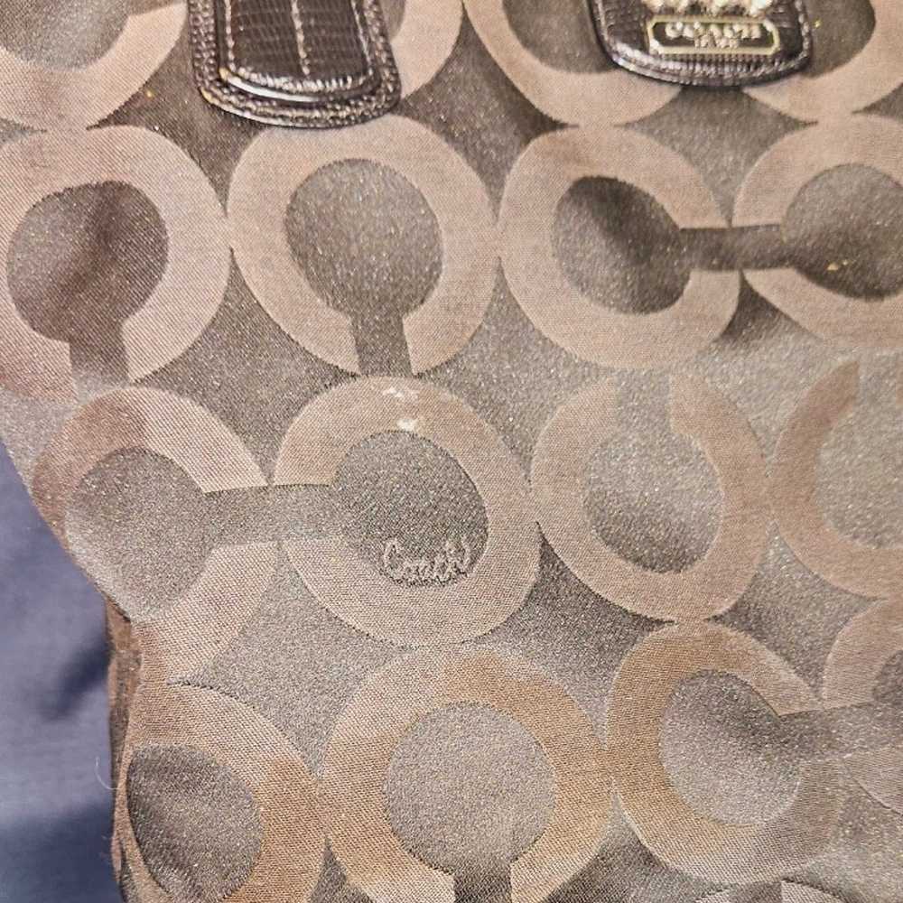 Coach Brown Optic Signature Handbag Needs Cleanin… - image 2