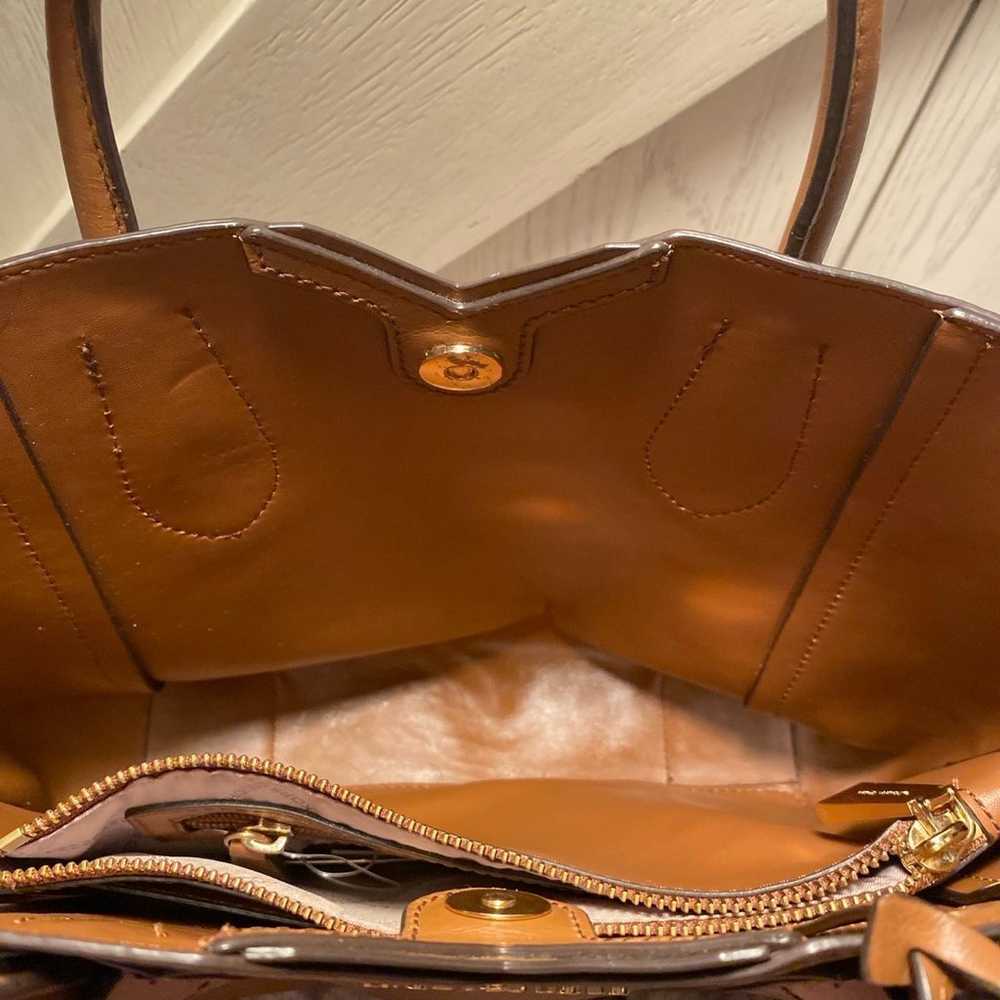 Michael Kors purse medium messanger leather - image 5