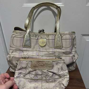 Coach purse and wallet set - image 1