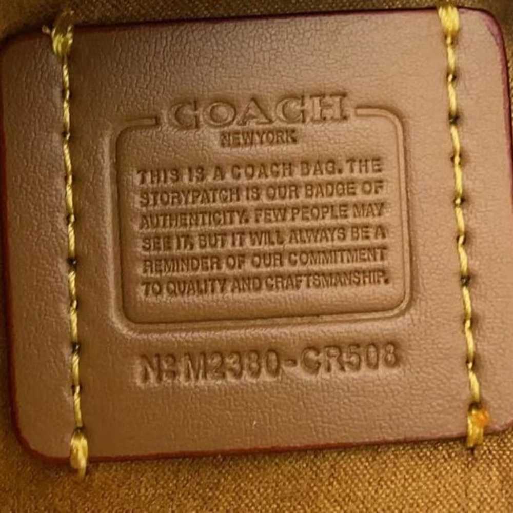 coach women's dumpling bag - image 9