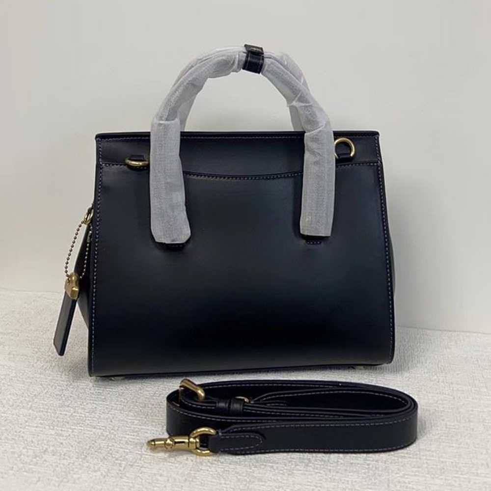 COACH  business handbag - image 2