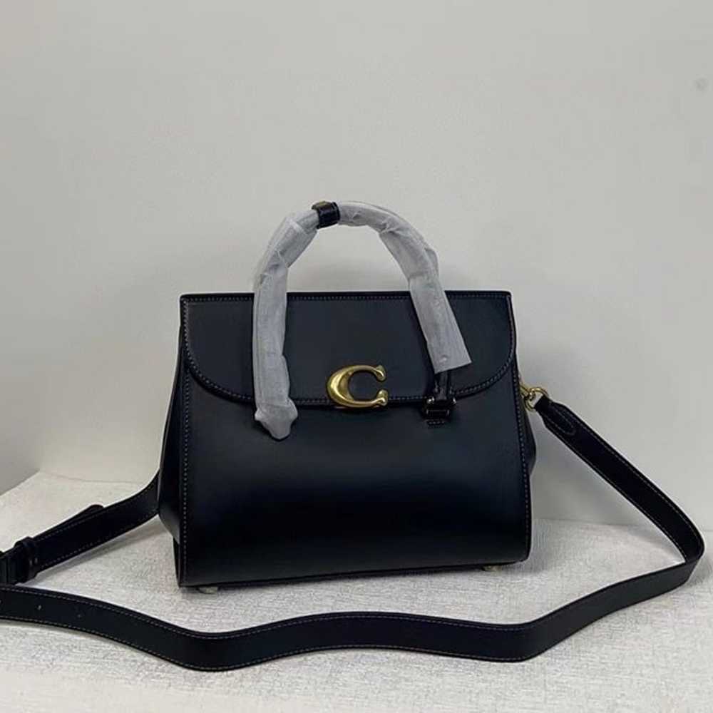 COACH  business handbag - image 3