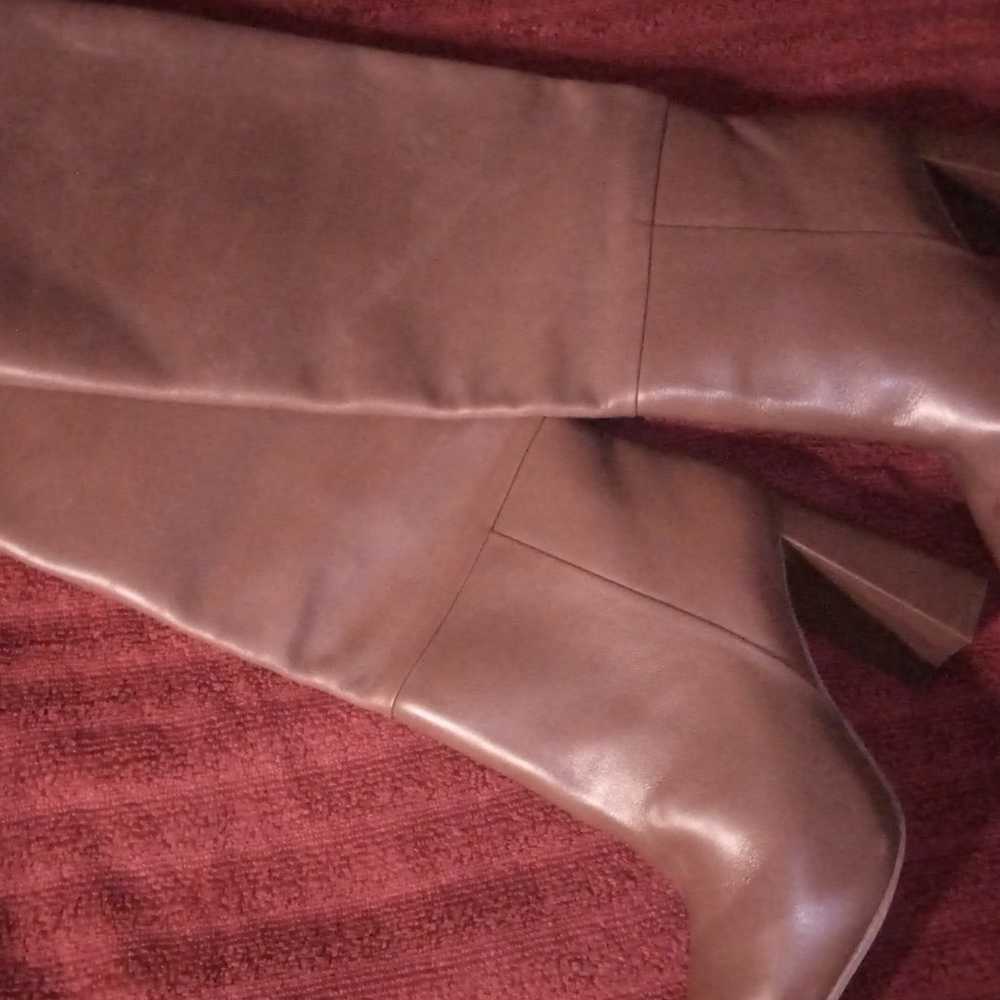 Steve Madden size 8 women's leather boots - image 4