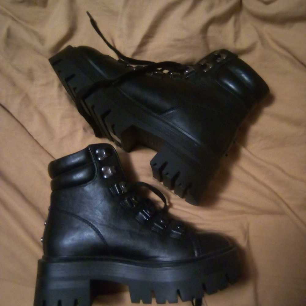 Women's platform combat boots size 7.5 - image 2