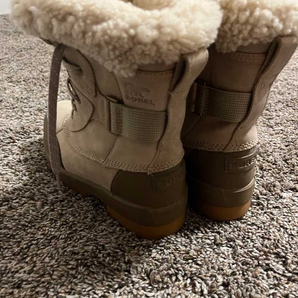 Sorrel winter furry lined boots - image 4