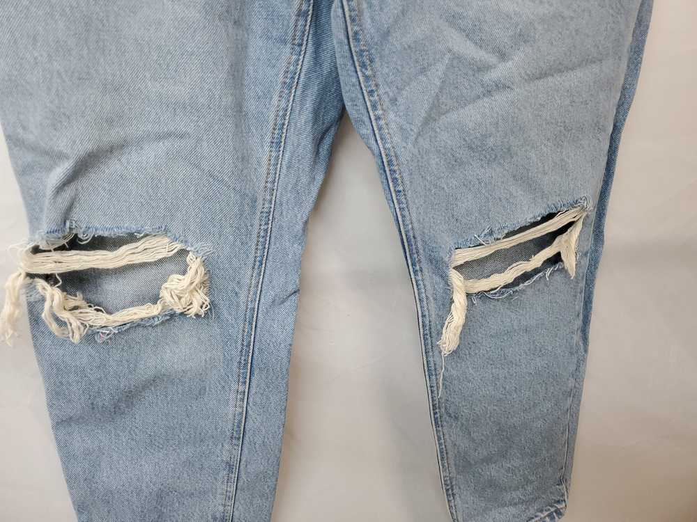 Wm TOPSHOP High-Rise Mom Distressed Blue Jeans Sz… - image 2