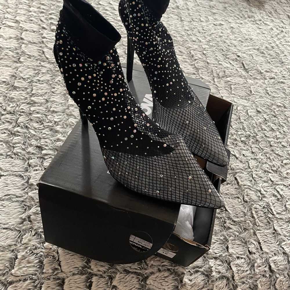 FASHION NOVA heels - image 2