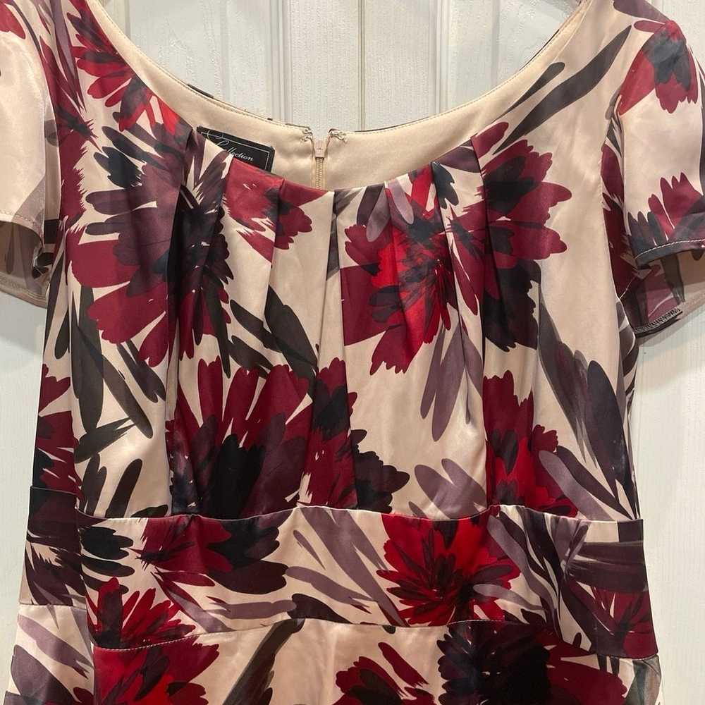 Dressbarn Women’s Flowe short sleeve size 16 dress - image 4