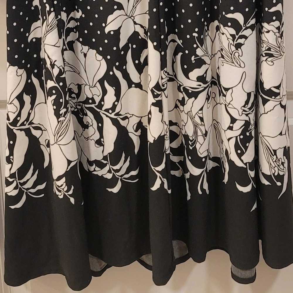 Bcbgmaxazria Black and White Mixed Print Dress Lo… - image 4