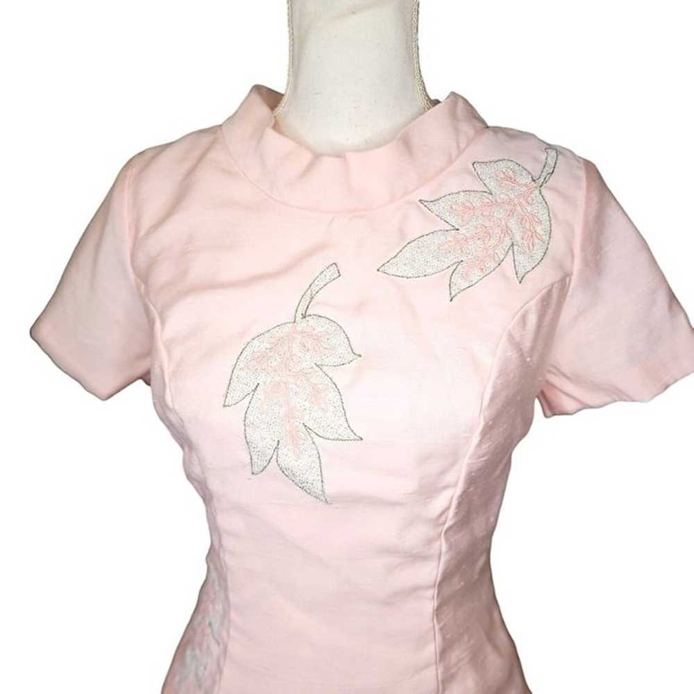 Vintage 60s Light Pink Raw Silk Dress Size 6 Flor… - image 3
