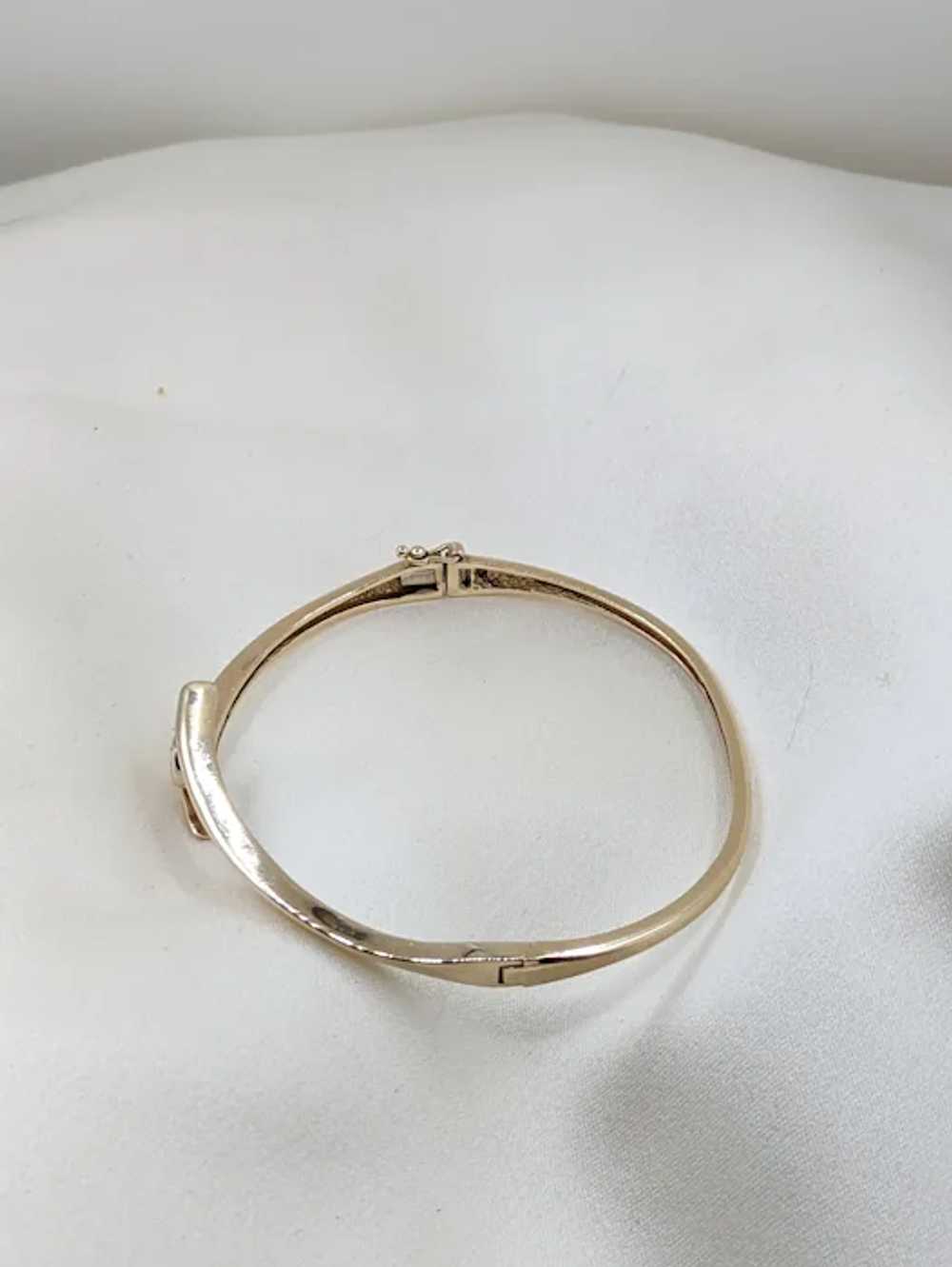 Vintage 10k Gold Bangle Bracelet with 1/3 carat E… - image 5