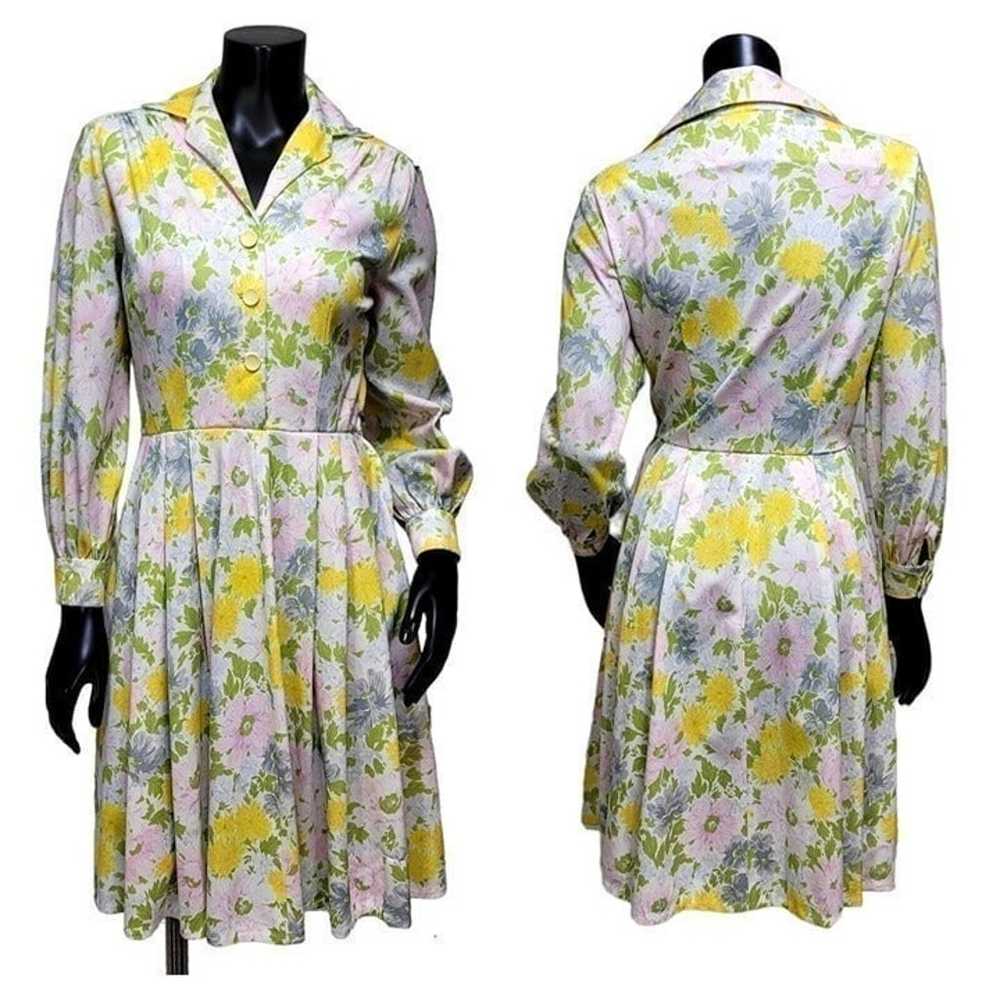 Vintage 50s 60s Pastel Floral Collared Shirt Day … - image 1