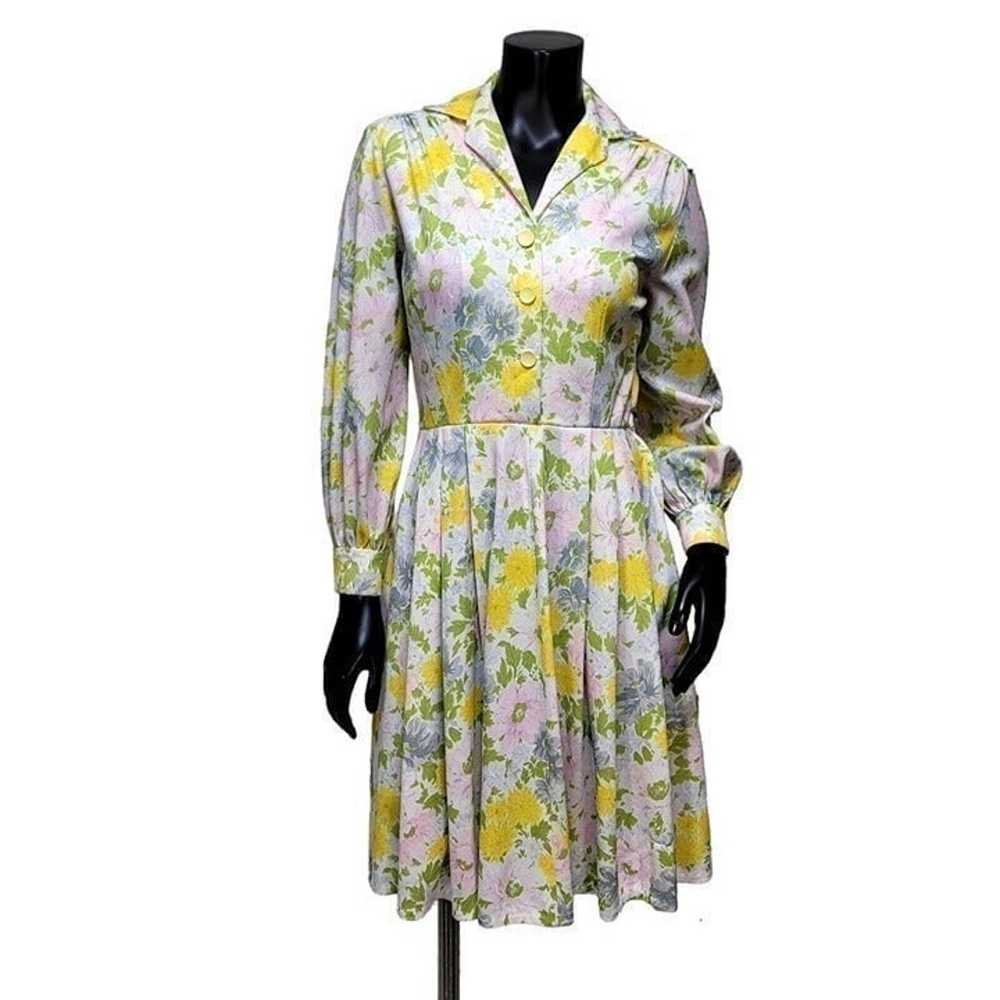 Vintage 50s 60s Pastel Floral Collared Shirt Day … - image 2