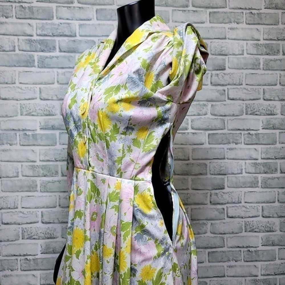 Vintage 50s 60s Pastel Floral Collared Shirt Day … - image 6