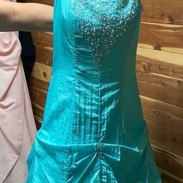 Beautiful turquoise formal gown