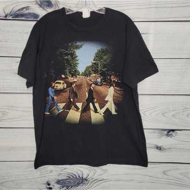 The Beatles 2006 Abby Road graphic front band tee 