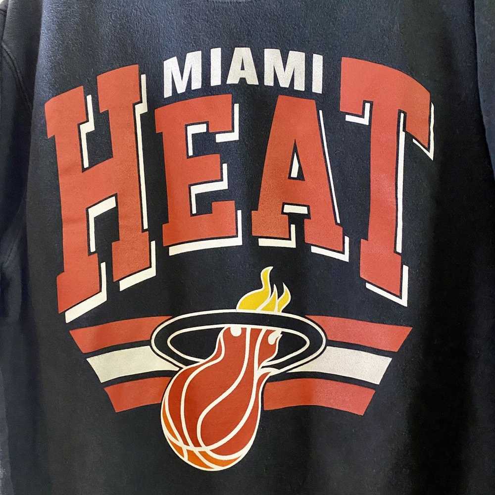 NBA × Streetwear × Vintage Miami Heat NBA Crewnec… - image 3